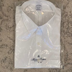 Brooks Brothers men’s dress shirt size 18-35